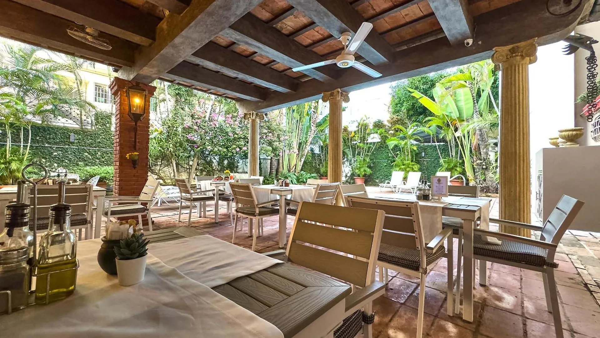Hotel San Marco Santo Domingo Bed & Breakfast